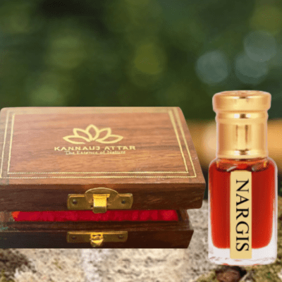 Amber Musk Attar Mukhallat Perfume Oil by Oudologie Traditionally Made No  Phthalates -  Denmark